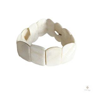 White Natural Shell Bracelet